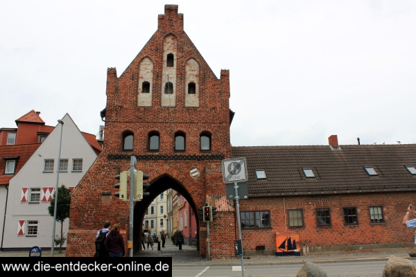 Wismar - Hafen, Stadt und Räucherfische_83