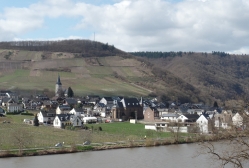 Bild: Blick auf Ellenz-Poltersdorf