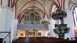 Die Kirche in Lassan_25